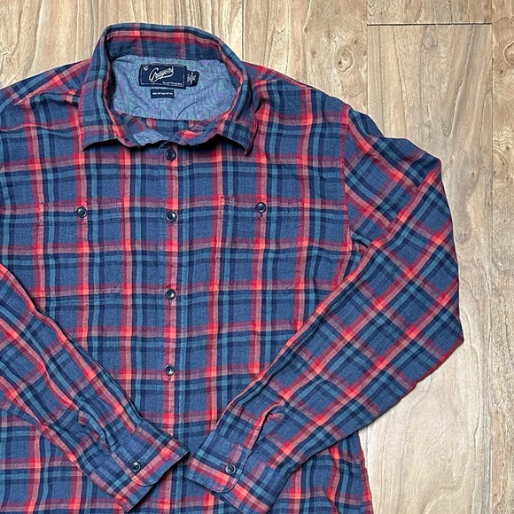 **GRAYERS** lightweight plaid button down SIZE MEDIUM - Picture 1 of 8